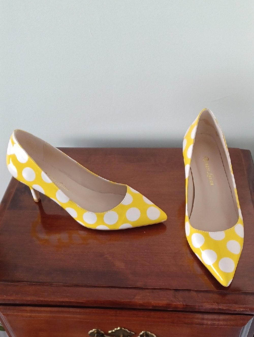 Yellow Polka Dot Pointed Toe Heels
